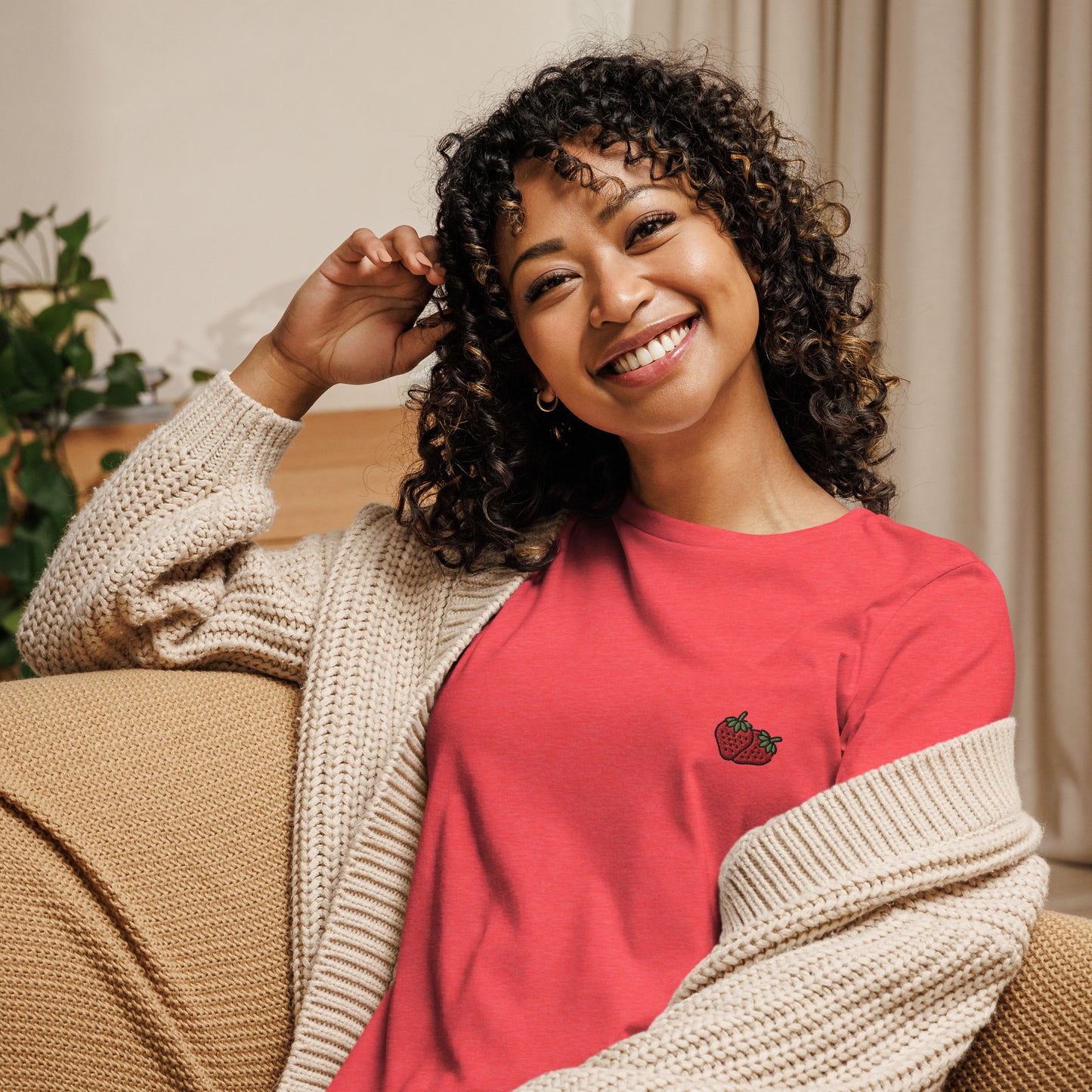 Femmes | T-Shirt - Broderie - Fraise